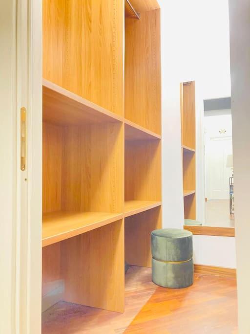 Re Gallo Luxury Apartment Plebiscito In Via Chiaia Napoli Dış mekan fotoğraf