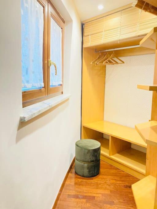 Re Gallo Luxury Apartment Plebiscito In Via Chiaia Napoli Dış mekan fotoğraf